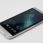 Thay mặt kính cảm ứng HTC One E9