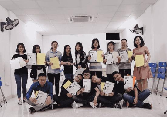 Langmaster Learning System & Easy Edu - Giao tiếp toàn diện cho người bắt đầu