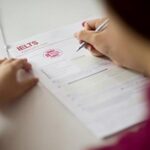Cần IELTS bao nhiêu để đi du học? Vì sao khi đi du học phải cần học IELTS?