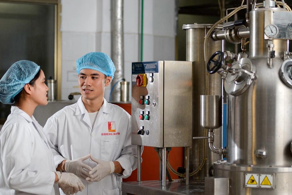 Môi trường học tập với nhiều thiết bị hiện đại và đồng bộ