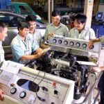 Yêu thích nghề công nghệ ô tô nên học trường nào tốt nhất?